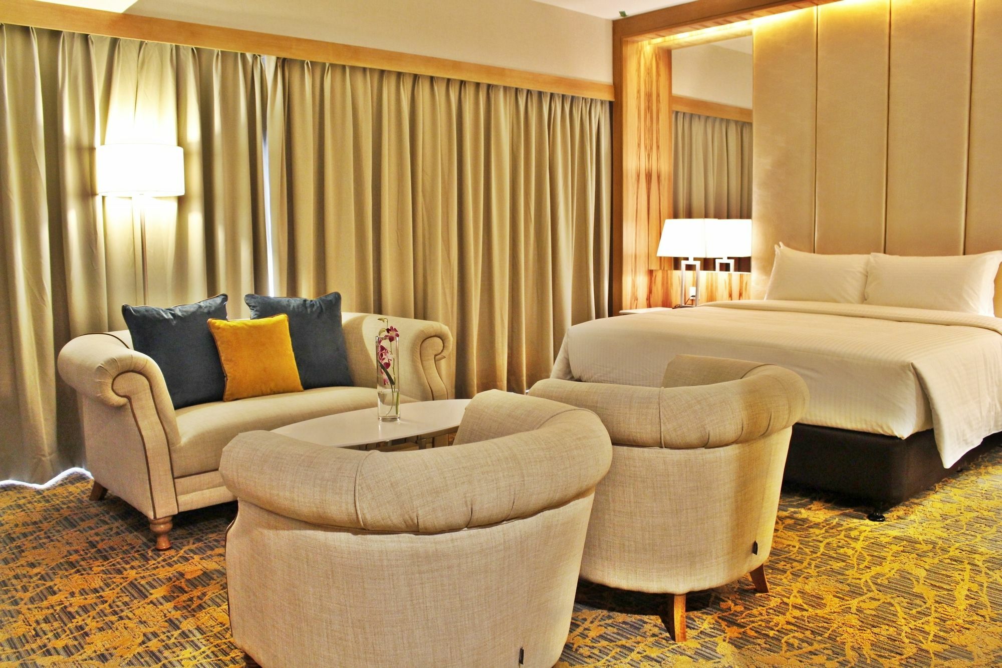 Holiday Villa Johor Bahru City Centre Bagian luar foto